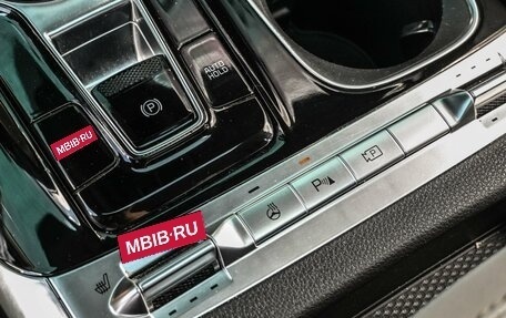 KIA Carnival, 2021 год, 2 999 000 рублей, 21 фотография