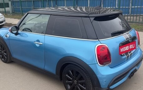 MINI Hatch, 2019 год, 1 599 000 рублей, 2 фотография