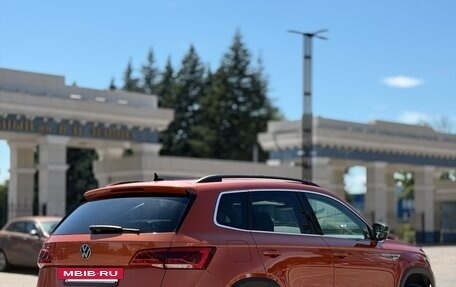 Volkswagen Taos, 2021 год, 2 415 000 рублей, 2 фотография