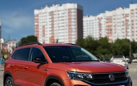 Volkswagen Taos, 2021 год, 2 415 000 рублей, 4 фотография