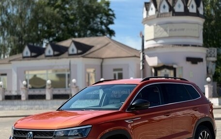 Volkswagen Taos, 2021 год, 2 415 000 рублей, 12 фотография