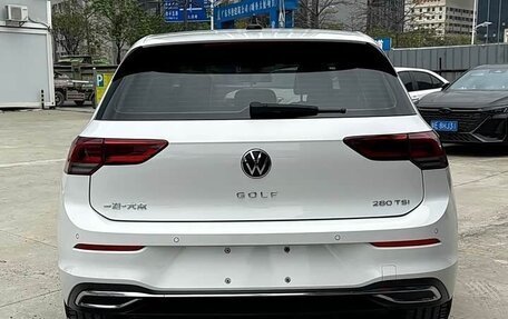 Volkswagen Golf VIII, 2022 год, 1 793 954 рублей, 5 фотография