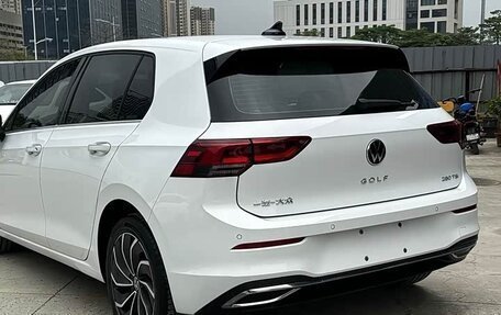 Volkswagen Golf VIII, 2022 год, 1 793 954 рублей, 4 фотография