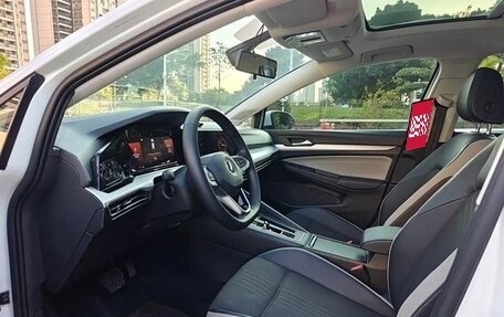 Volkswagen Golf VIII, 2022 год, 1 793 954 рублей, 7 фотография