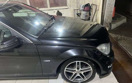 Mercedes-Benz C-Класс, 2011 год, 1 350 000 рублей, 14 фотография