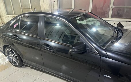 Mercedes-Benz C-Класс, 2011 год, 1 350 000 рублей, 13 фотография