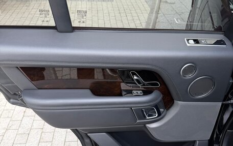 Land Rover Range Rover IV рестайлинг, 2019 год, 6 490 000 рублей, 13 фотография