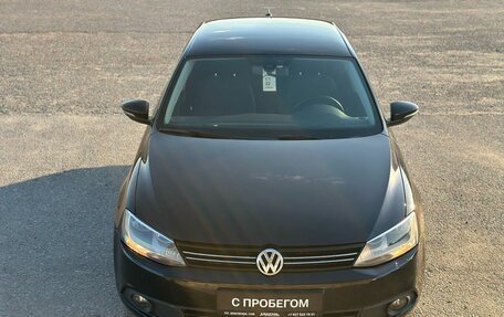 Volkswagen Jetta VI, 2012 год, 999 000 рублей, 12 фотография