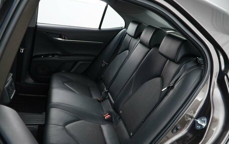 Toyota Camry, 2018 год, 2 899 444 рублей, 9 фотография