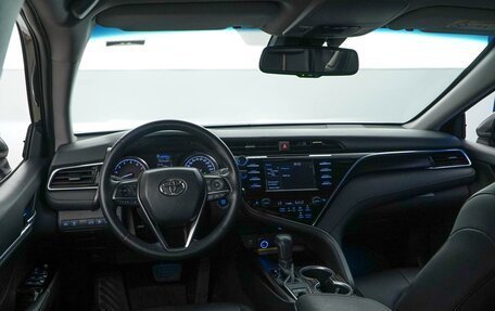 Toyota Camry, 2018 год, 2 899 444 рублей, 6 фотография