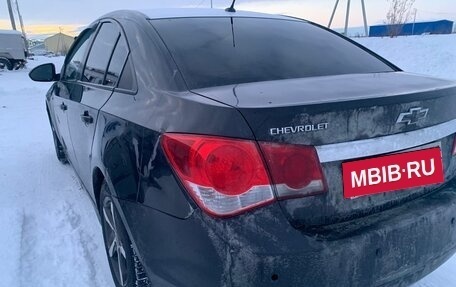 Chevrolet Cruze II, 2010 год, 250 000 рублей, 3 фотография