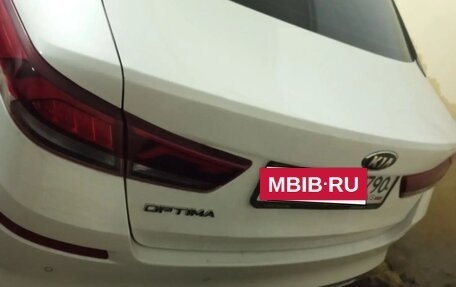 KIA Optima IV, 2018 год, 2 500 000 рублей, 11 фотография