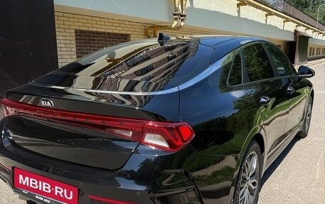 KIA K5, 2021 год, 2 450 000 рублей, 24 фотография