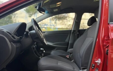 Hyundai Solaris II рестайлинг, 2012 год, 1 195 000 рублей, 13 фотография