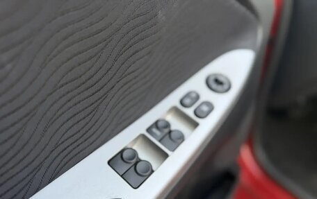Hyundai Solaris II рестайлинг, 2012 год, 1 195 000 рублей, 15 фотография