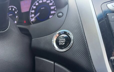 Hyundai Solaris II рестайлинг, 2012 год, 1 195 000 рублей, 19 фотография