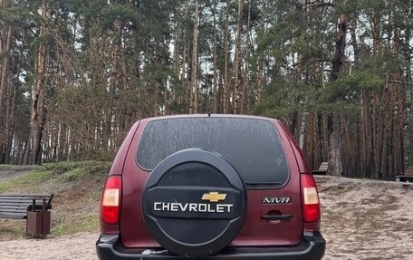 Chevrolet Niva I рестайлинг, 2004 год, 350 000 рублей, 5 фотография