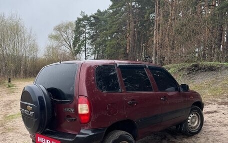 Chevrolet Niva I рестайлинг, 2004 год, 350 000 рублей, 6 фотография