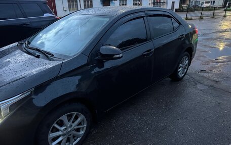 Toyota Corolla, 2013 год, 1 300 000 рублей, 2 фотография
