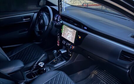 Toyota Corolla, 2013 год, 1 300 000 рублей, 7 фотография