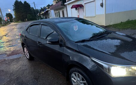 Toyota Corolla, 2013 год, 1 300 000 рублей, 8 фотография