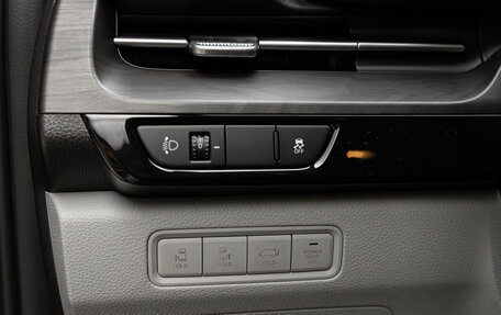 KIA Carnival, 2023 год, 4 950 000 рублей, 19 фотография