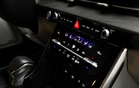 KIA Carnival, 2023 год, 4 950 000 рублей, 26 фотография