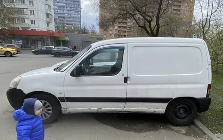 Peugeot Partner II рестайлинг 2, 2010 год, 350 000 рублей, 1 фотография