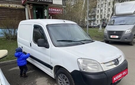 Peugeot Partner II рестайлинг 2, 2010 год, 350 000 рублей, 3 фотография