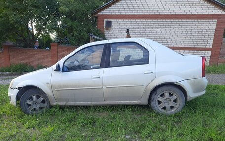 Renault Logan I, 2013 год, 400 000 рублей, 5 фотография
