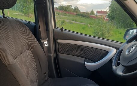 Renault Logan I, 2013 год, 400 000 рублей, 12 фотография
