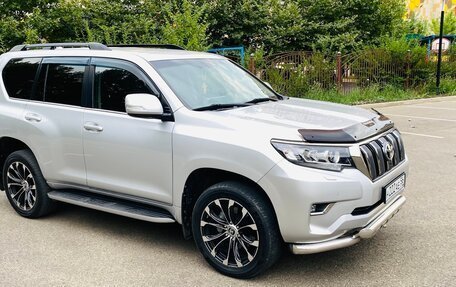 Toyota Land Cruiser Prado 150 рестайлинг 2, 2018 год, 5 300 000 рублей, 7 фотография