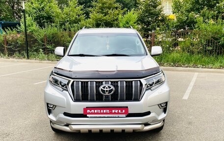 Toyota Land Cruiser Prado 150 рестайлинг 2, 2018 год, 5 300 000 рублей, 8 фотография