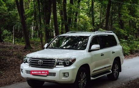 Toyota Land Cruiser 200, 2014 год, 3 700 000 рублей, 3 фотография