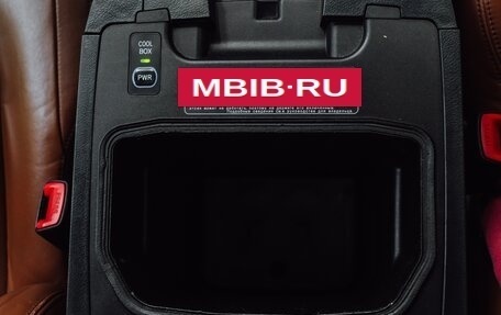 Toyota Land Cruiser 200, 2014 год, 3 700 000 рублей, 32 фотография