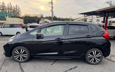 Honda Fit III, 2019 год, 950 000 рублей, 8 фотография