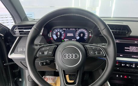 Audi A3, 2023 год, 2 200 000 рублей, 10 фотография