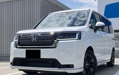 Honda Stepwgn, 2023 год, 2 241 000 рублей, 1 фотография