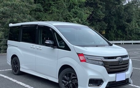 Honda Stepwgn IV, 2022 год, 2 061 000 рублей, 1 фотография