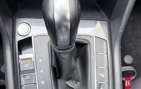 Volkswagen Tiguan II, 2018 год, 2 500 000 рублей, 27 фотография