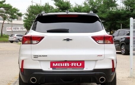 Chevrolet TrailBlazer, 2021 год, 1 650 000 рублей, 4 фотография