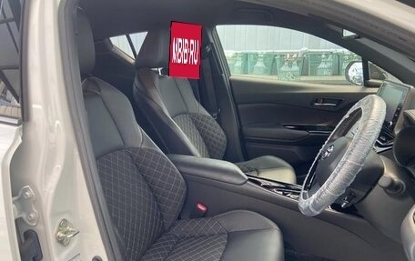 Toyota C-HR I рестайлинг, 2022 год, 1 803 000 рублей, 13 фотография