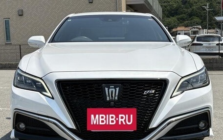 Toyota Crown, 2021 год, 3 549 000 рублей, 2 фотография