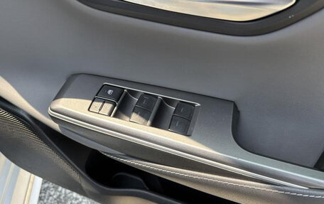 Toyota Crown, 2021 год, 3 549 000 рублей, 12 фотография