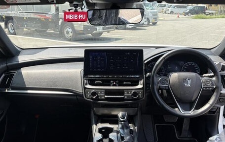 Toyota Crown, 2021 год, 3 549 000 рублей, 16 фотография