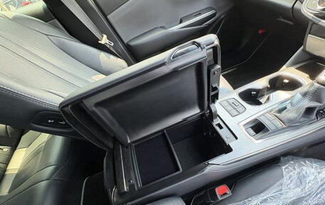 Toyota Crown, 2021 год, 3 549 000 рублей, 26 фотография