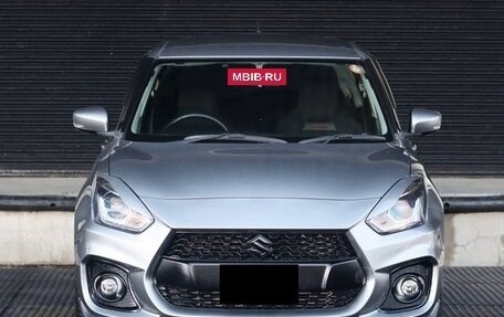 Suzuki Swift V, 2023 год, 988 000 рублей, 2 фотография
