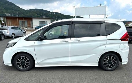 Honda Freed II, 2019 год, 1 190 000 рублей, 5 фотография