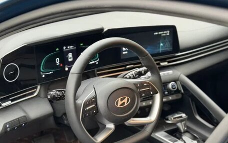 Hyundai Elantra, 2023 год, 1 356 000 рублей, 7 фотография