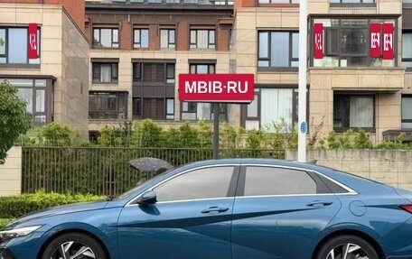 Hyundai Elantra, 2023 год, 1 356 000 рублей, 5 фотография